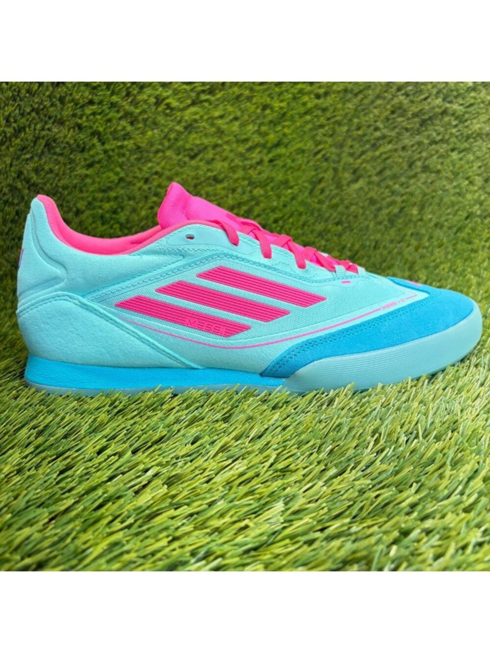Adidas F50 Freestyle Messi Men Size 9.5 Blue Pink Athletic Soccer Shoes Sneakers
